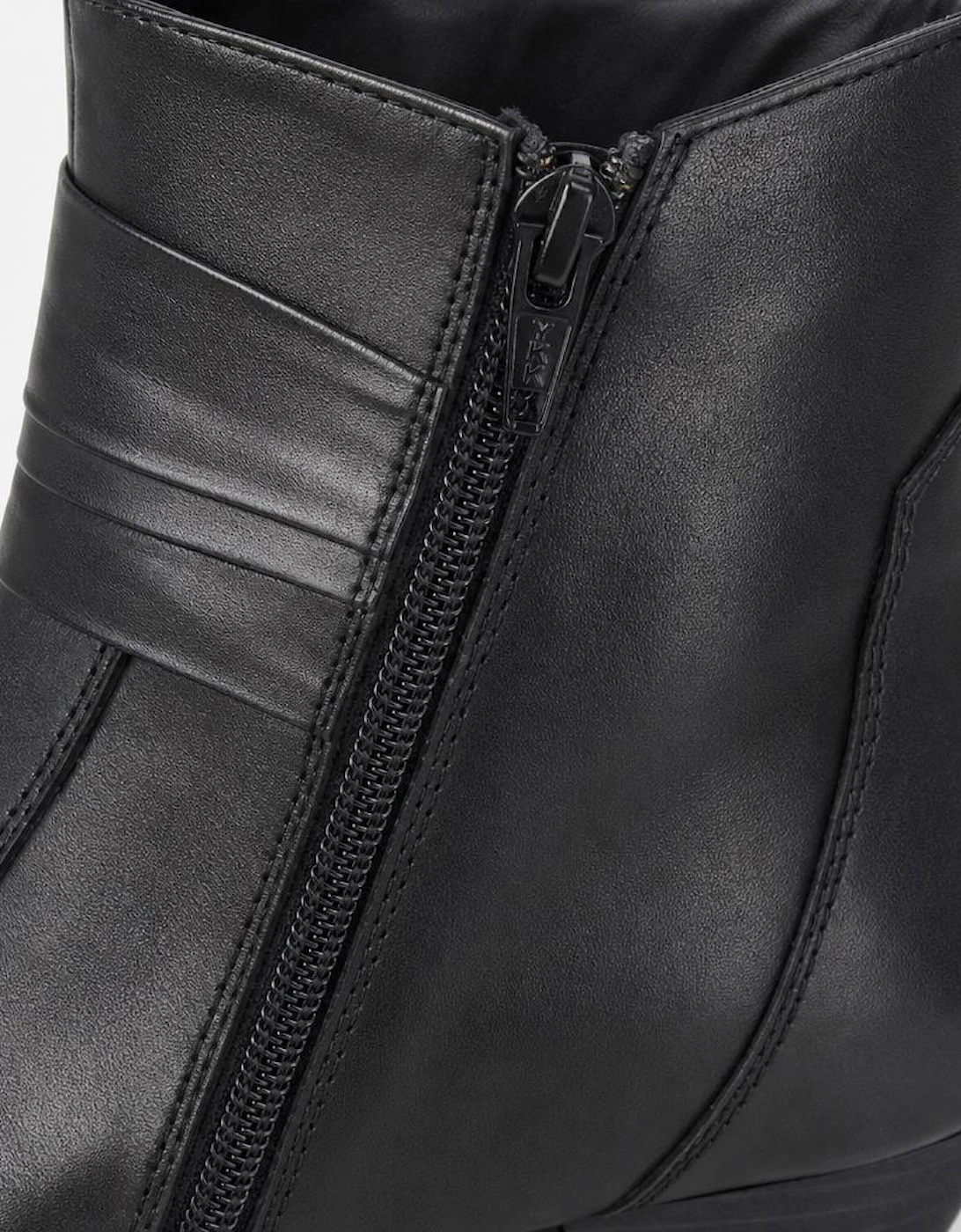 Cipriata CLARETTA Womens Ankle Boots Black