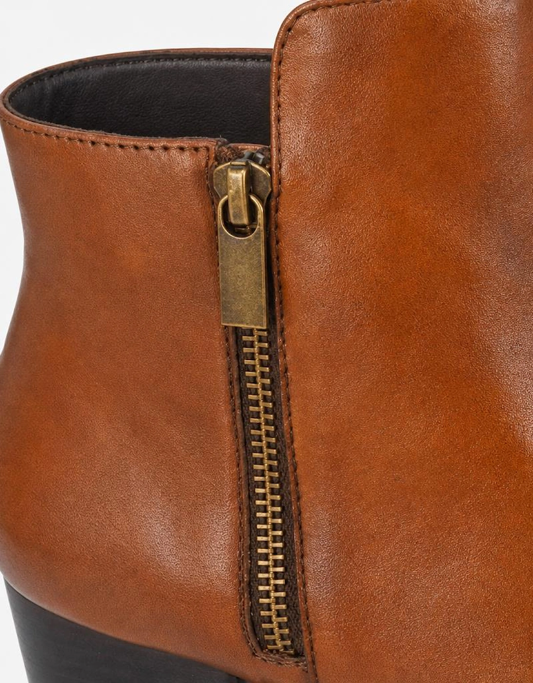 Cipriata CLEOPE Womens Ankle Boots Tan