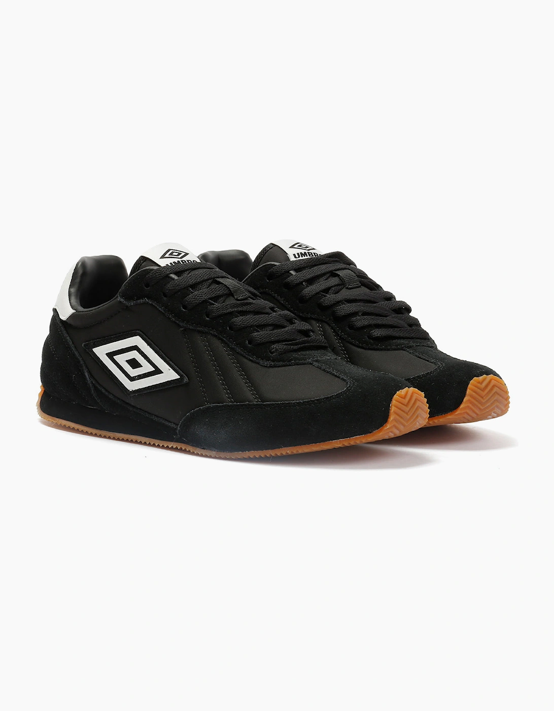 Umbro Gorton Black/White Trainers