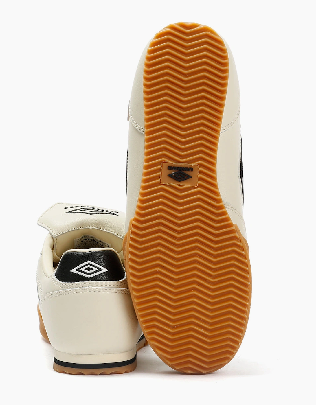 Umbro 5V5 Leather Antique White/Black Trainers