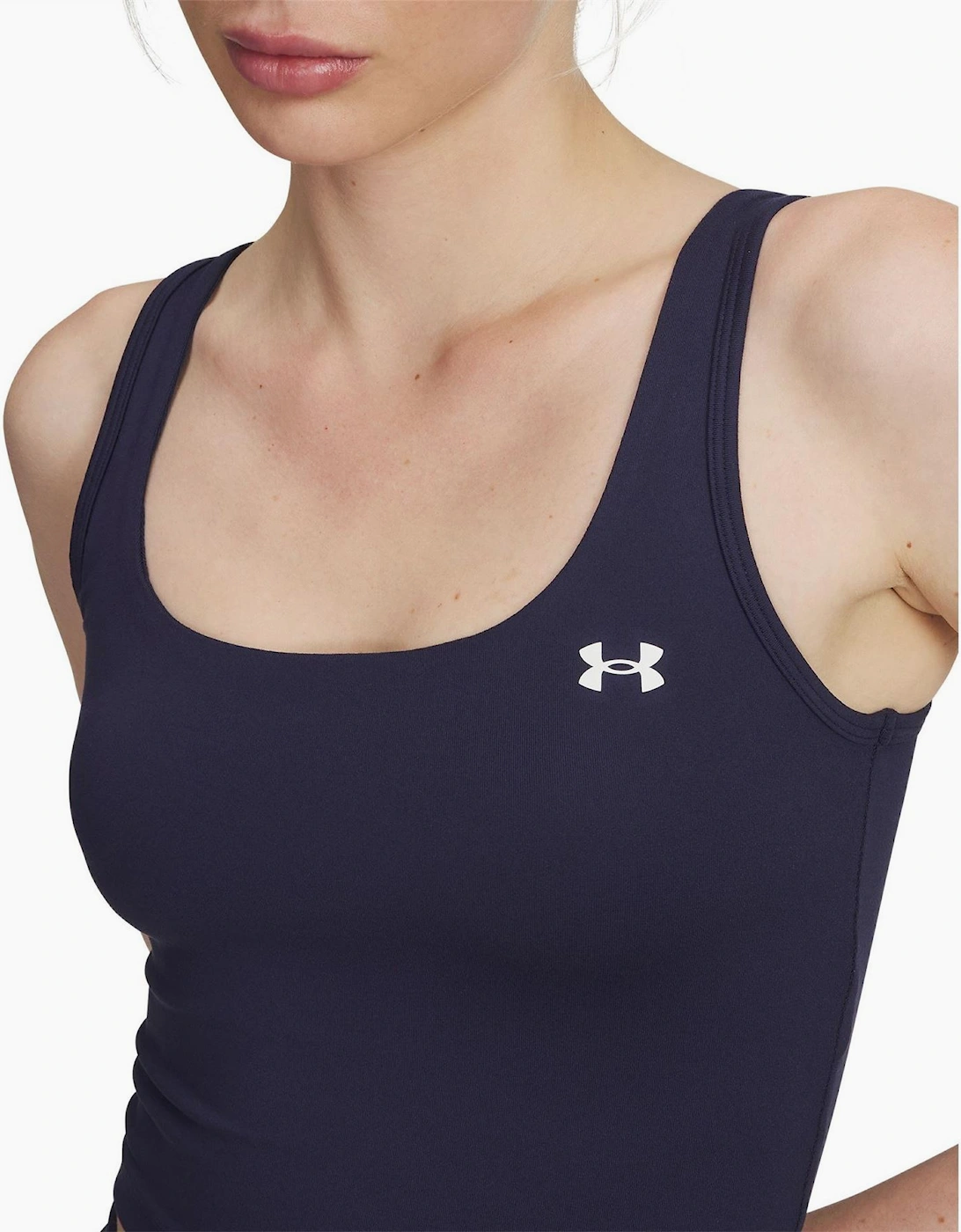 Motion EMEA Scoop Neck Sleeveless Snug Fit Tank