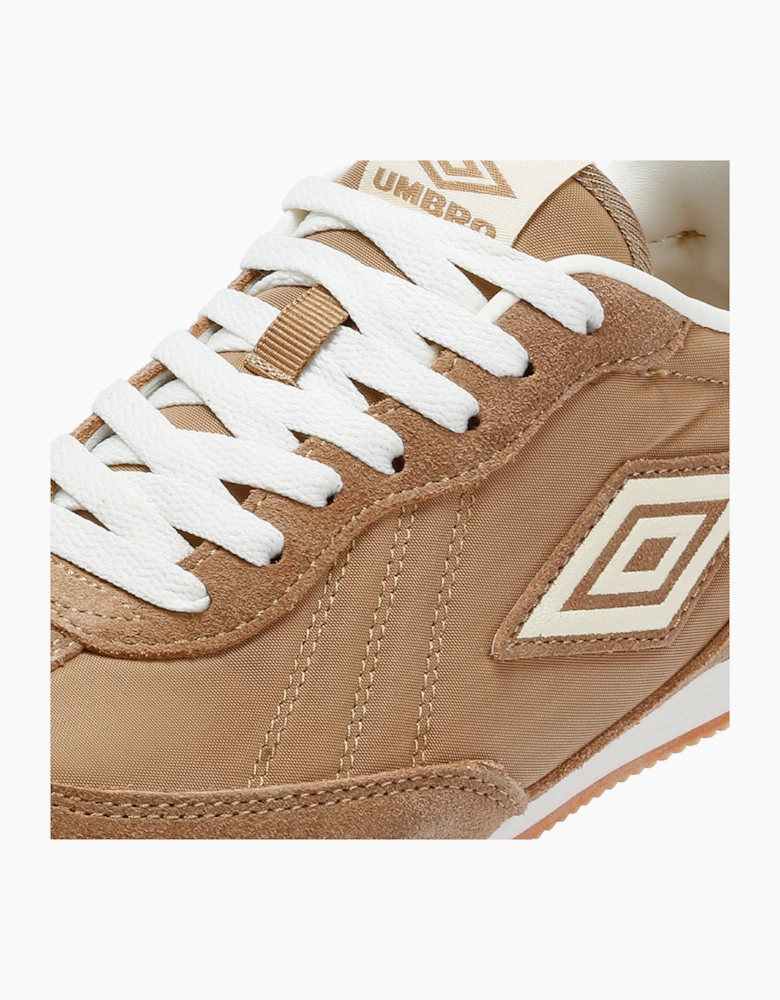 Umbro Clayton Women's Coca Mocha/White Trainers