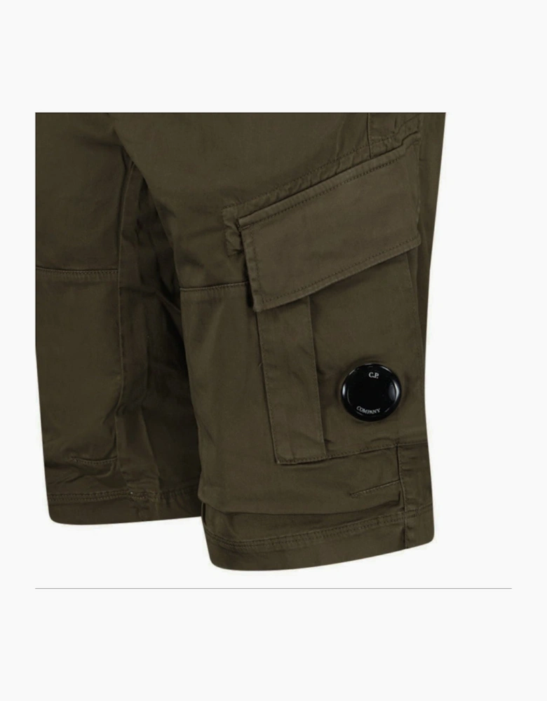 CP Company Bermuda Cargo Lens Shorts Ivy Green