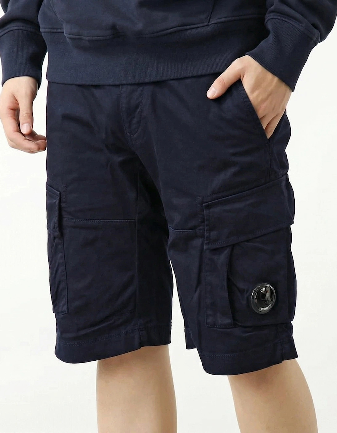 CP Company Stretch Sateen Cargo Lens Shorts in Total Eclipse