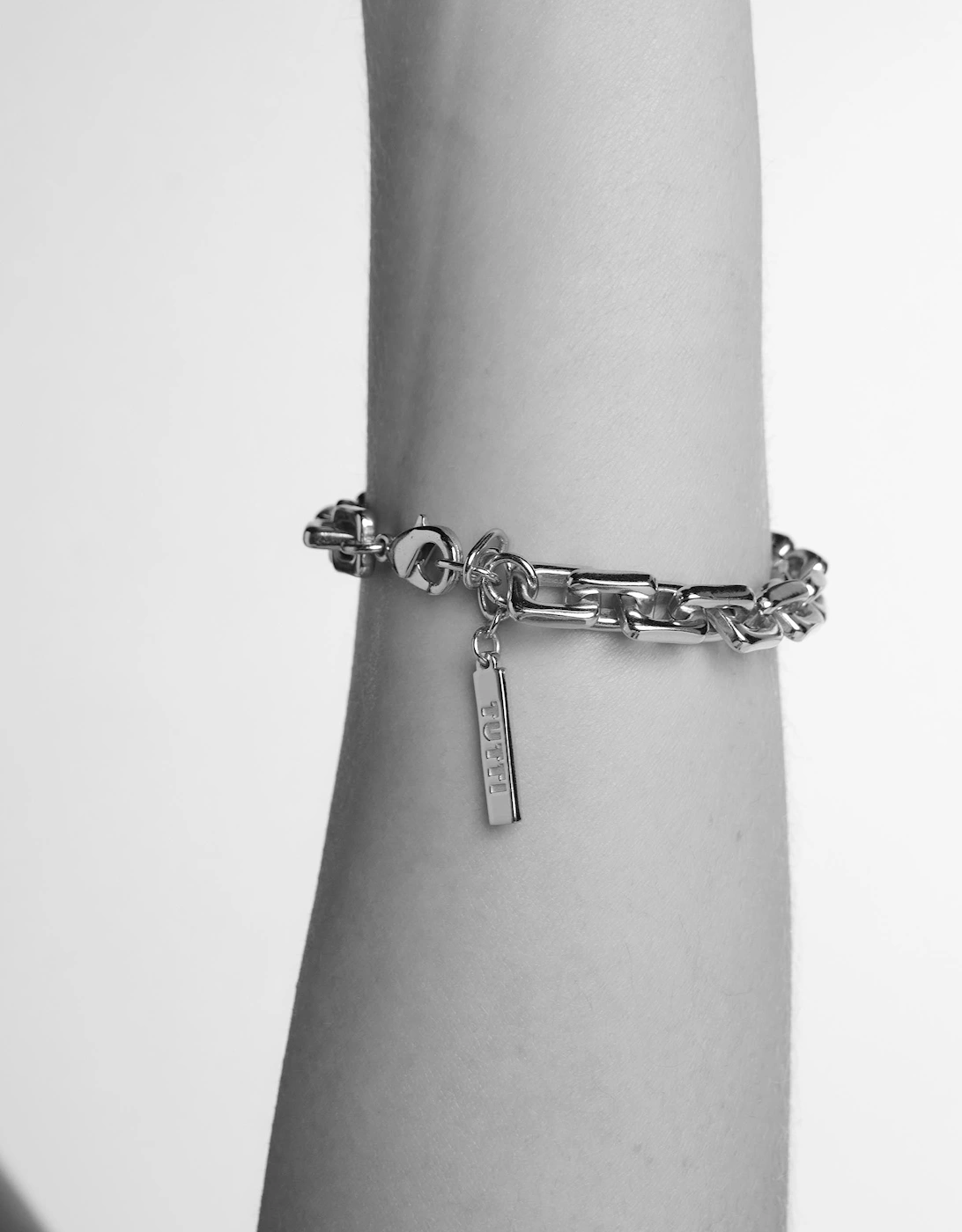 Link Square Link Chain Bracelet