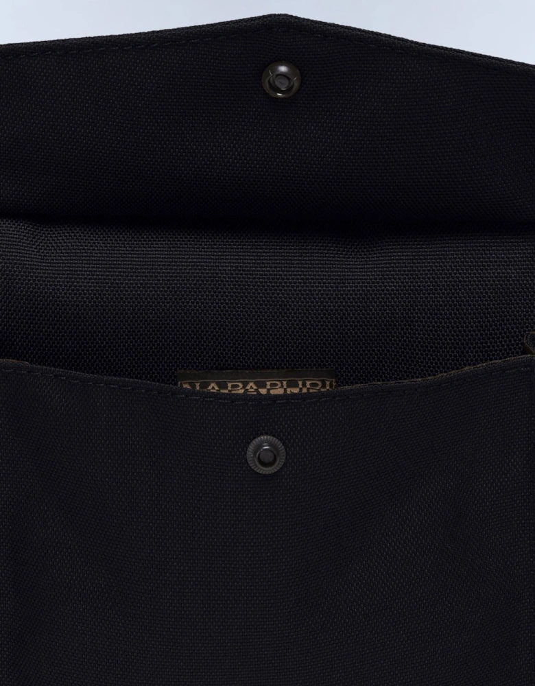 Voyage Black Crossover Bag