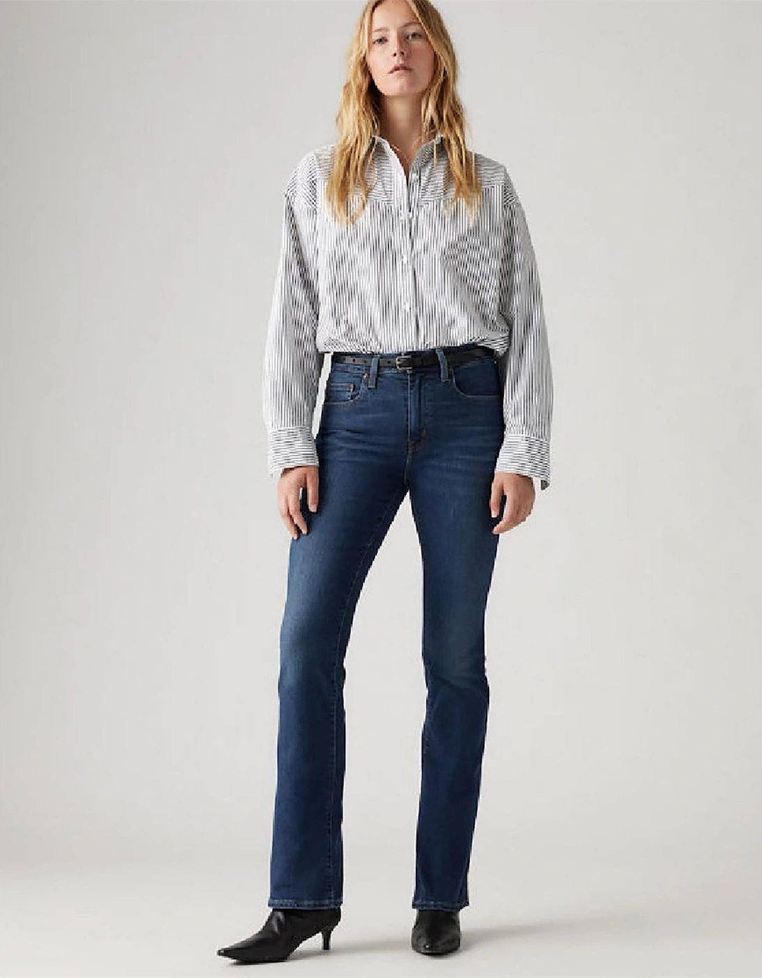 725 High Rise Bootcut Jeans
