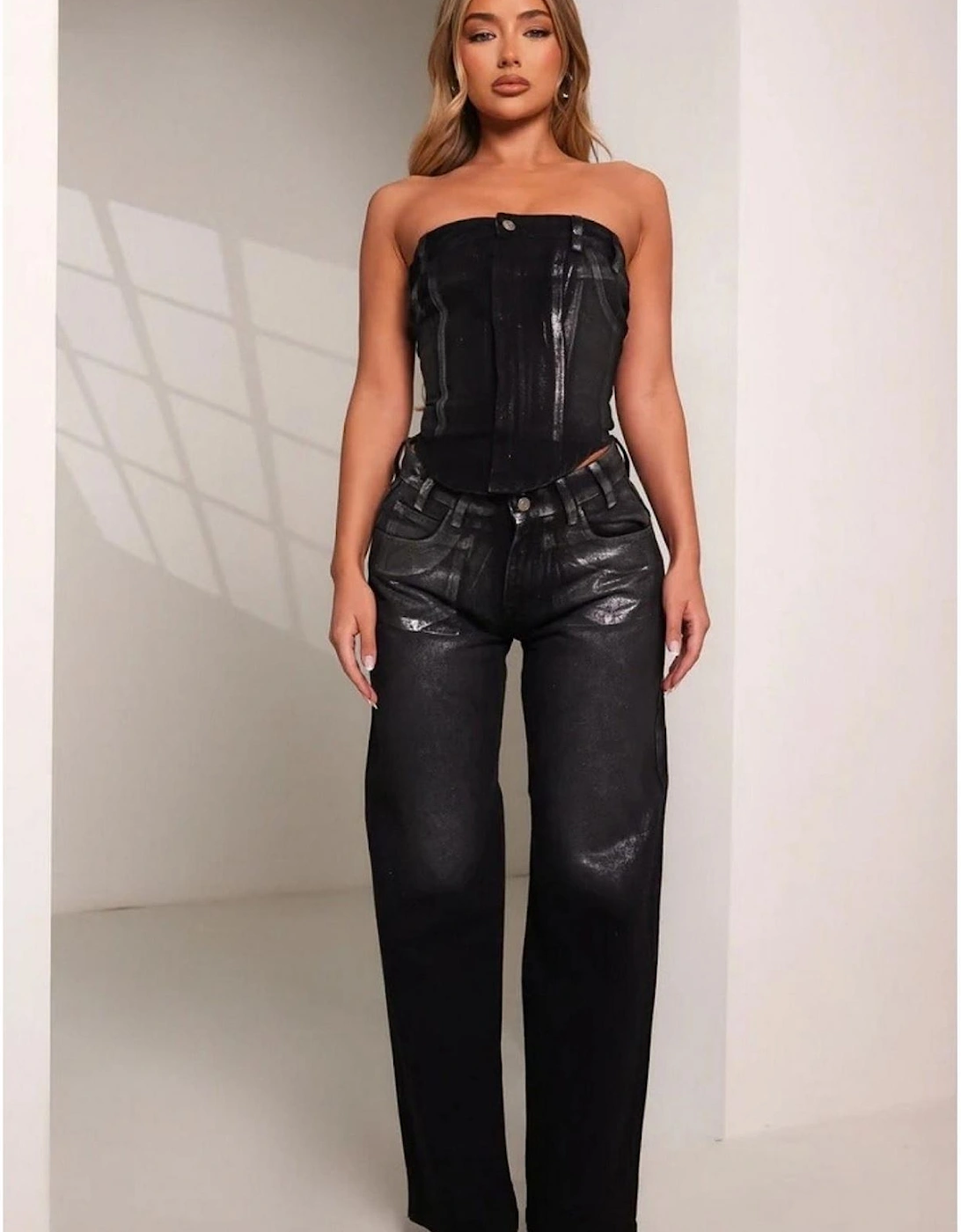 The Mylah Slim Fit Sleeveless Corset