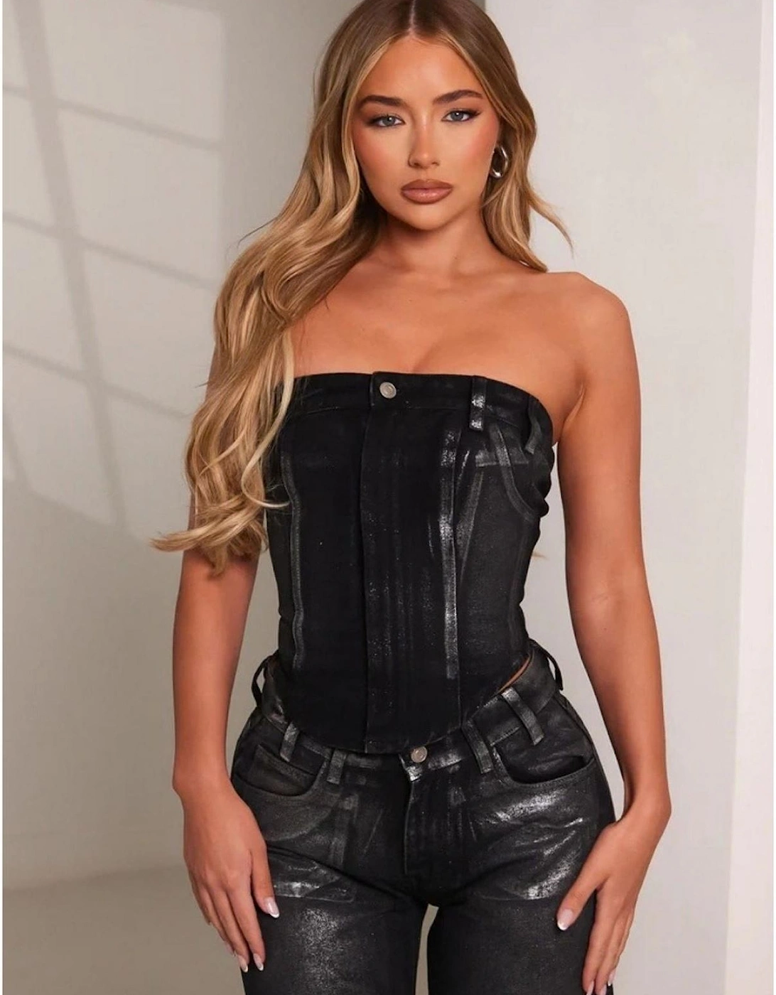 The Mylah Slim Fit Sleeveless Corset
