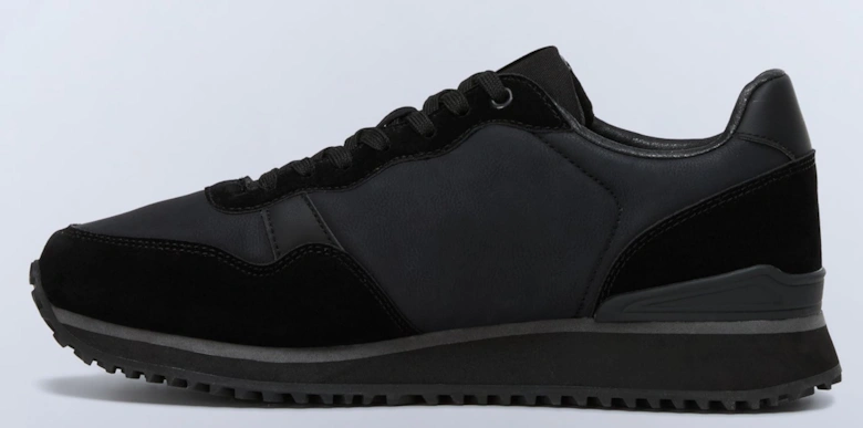 Cosmos Syn Triple Black Runner Sneakers