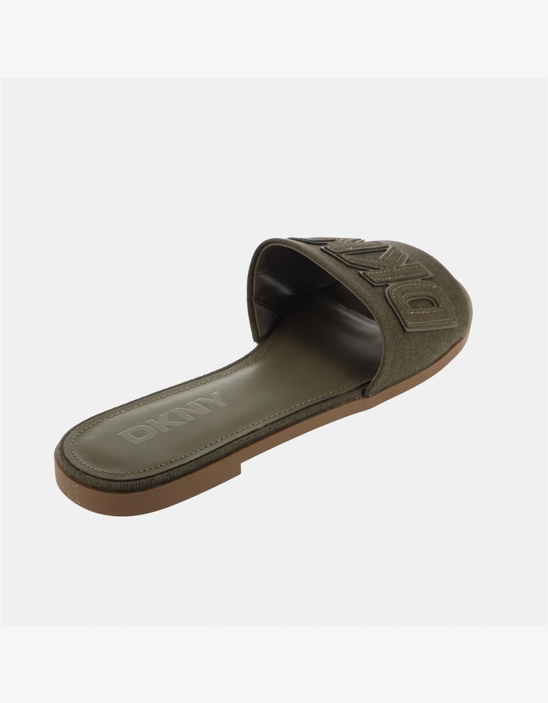 Willow Flat Sandals
