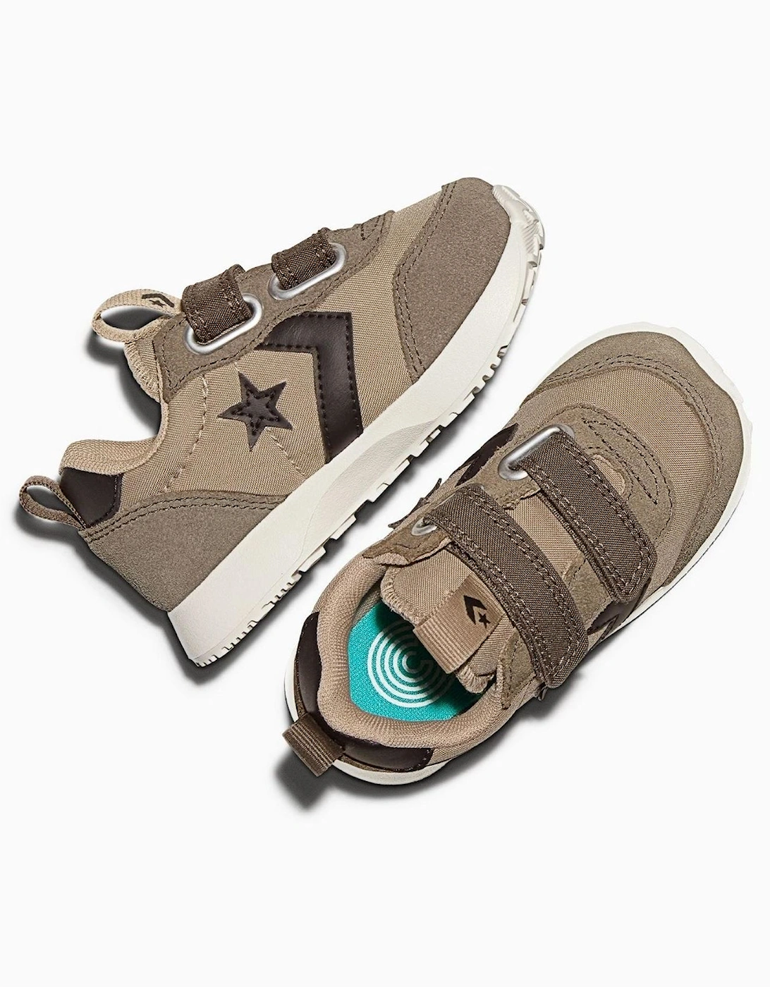 Omega Trainer Easy On Low Top Trainers