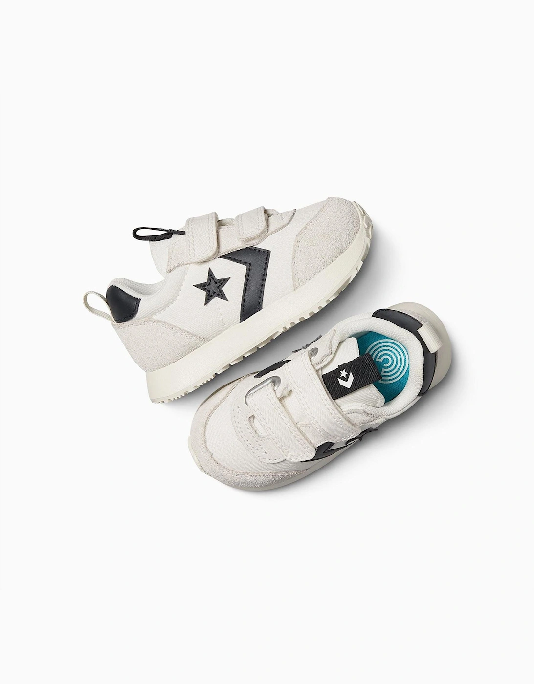 Omega Trainer Easy On Low Top Trainers