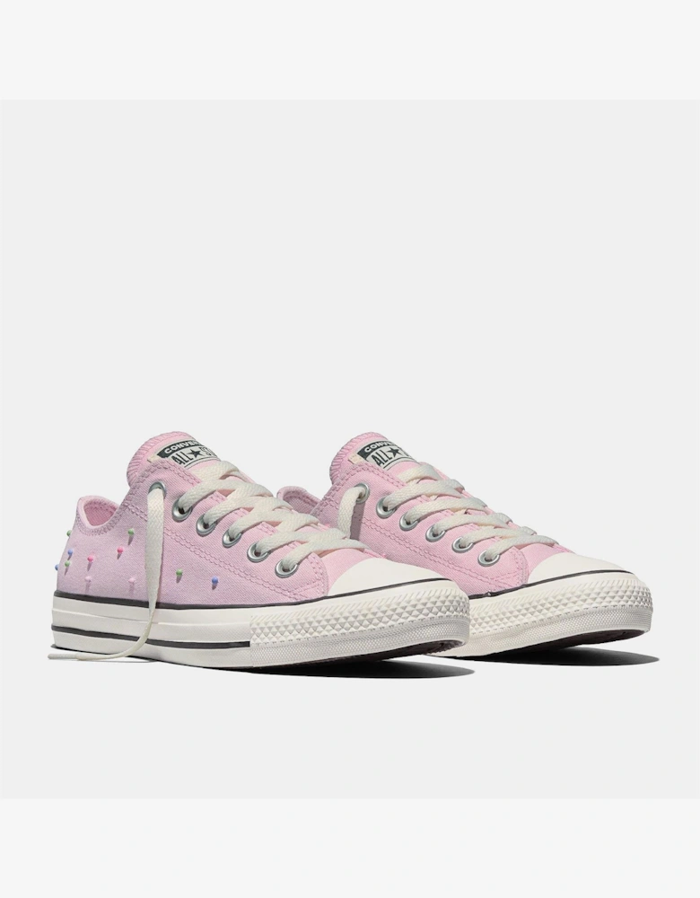 Adults Chuck Taylor All Star Low Top Trainers