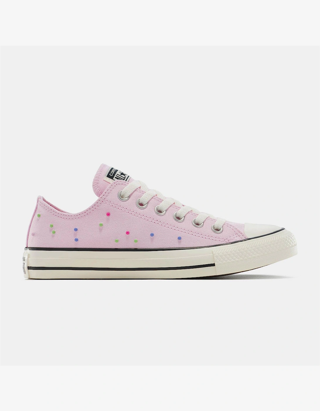 Adults Chuck Taylor All Star Low Top Trainers