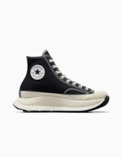 001-Black/Egr