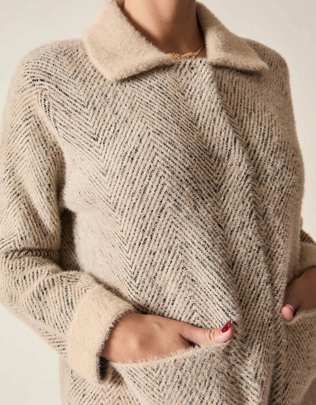 Beige Herringbone Knitted Jacket