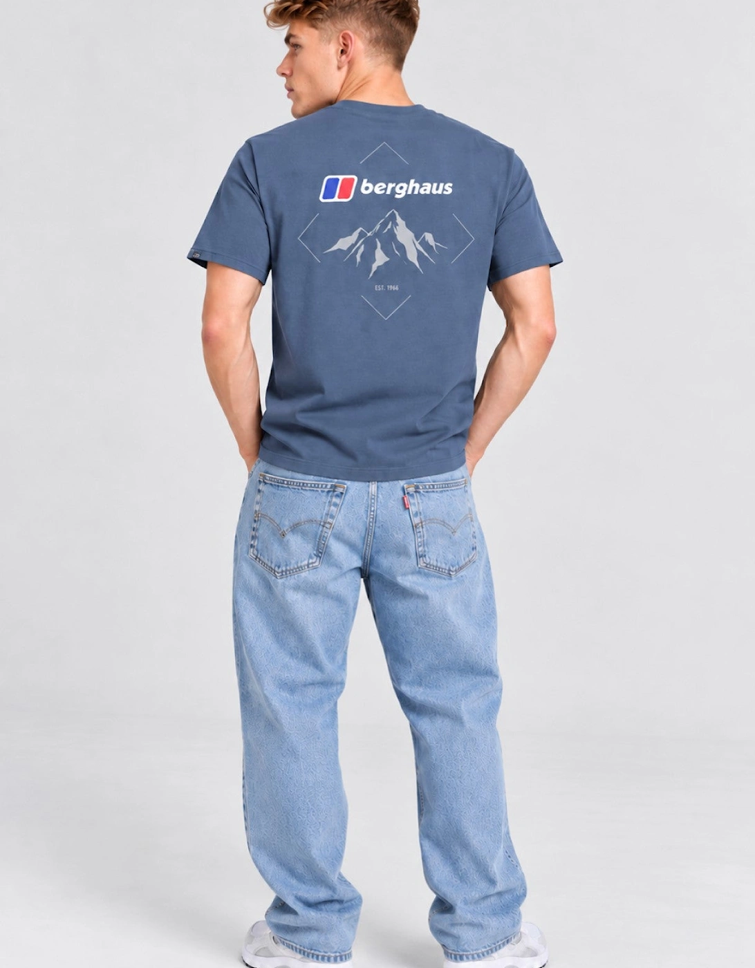 Berghaus Mens Graphic Peak T Shirt in DK Grey