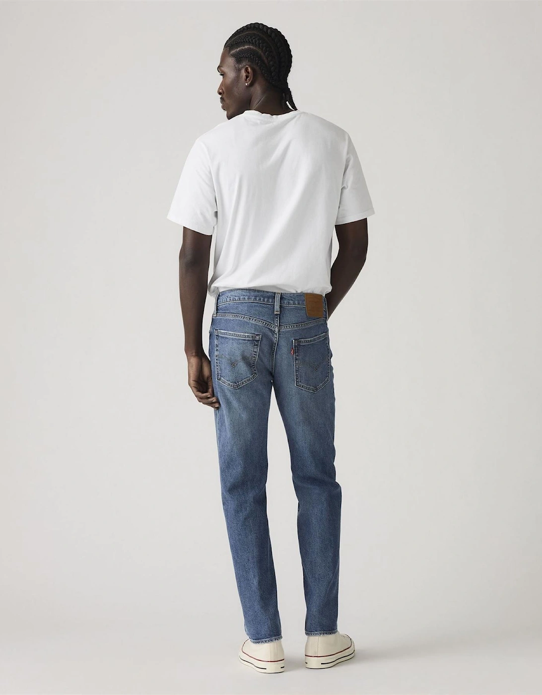 502 Taper Jeans