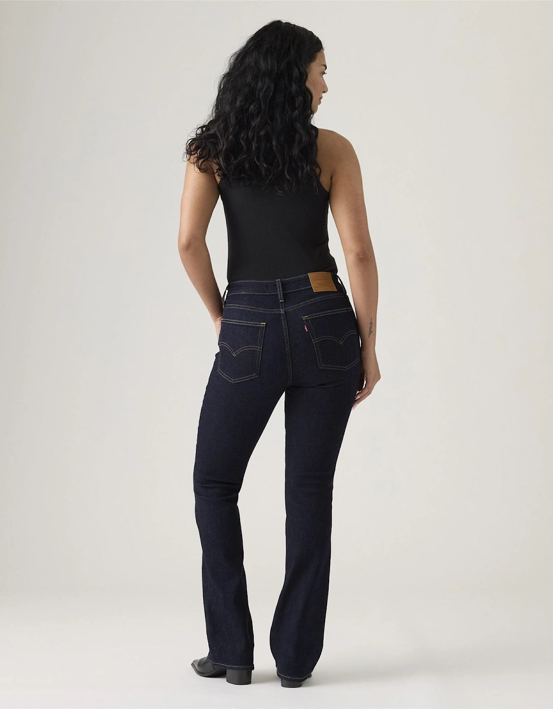 725 High Rise Bootcut Jeans