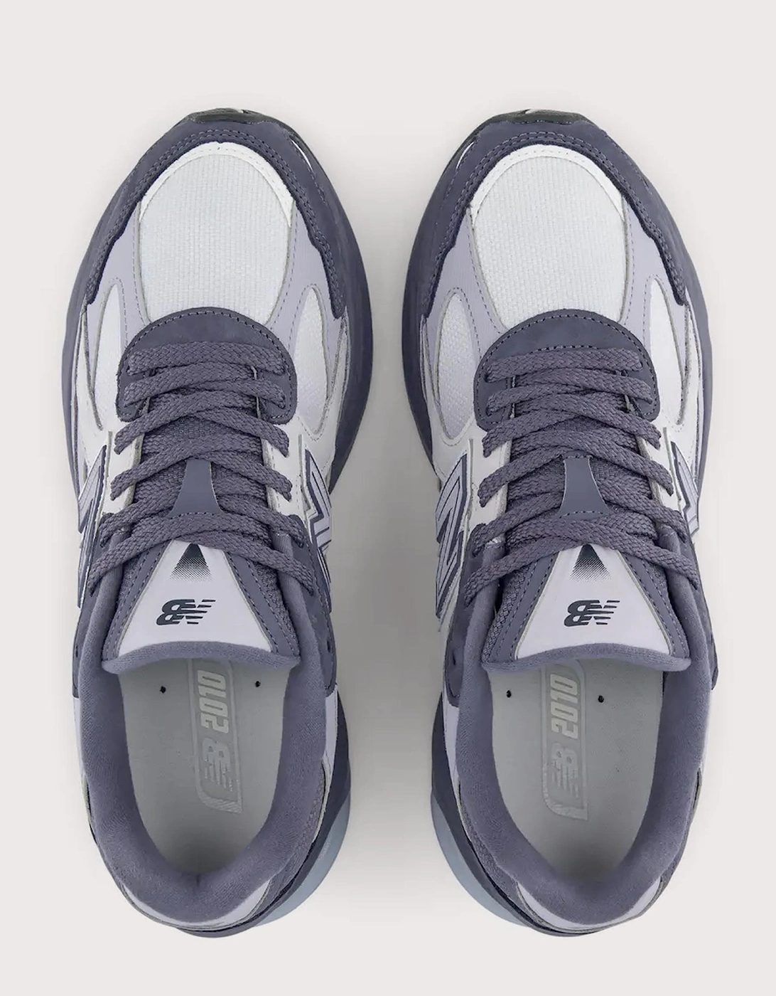 2010 Sneakers