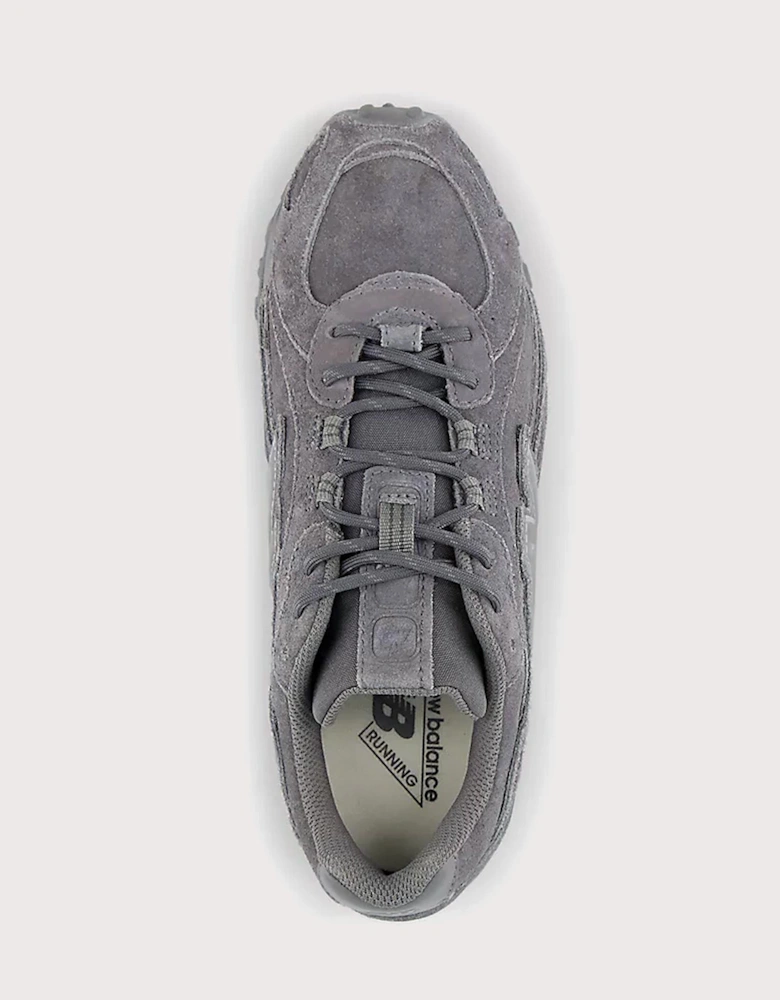 204L Sneakers