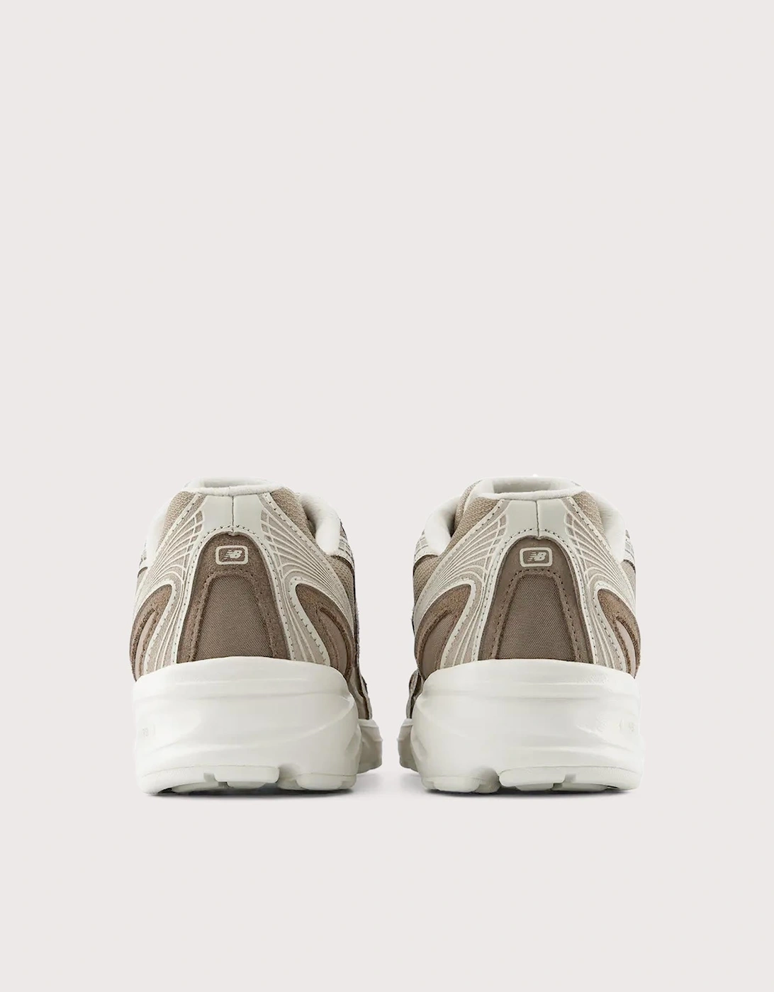 740 Sneakers