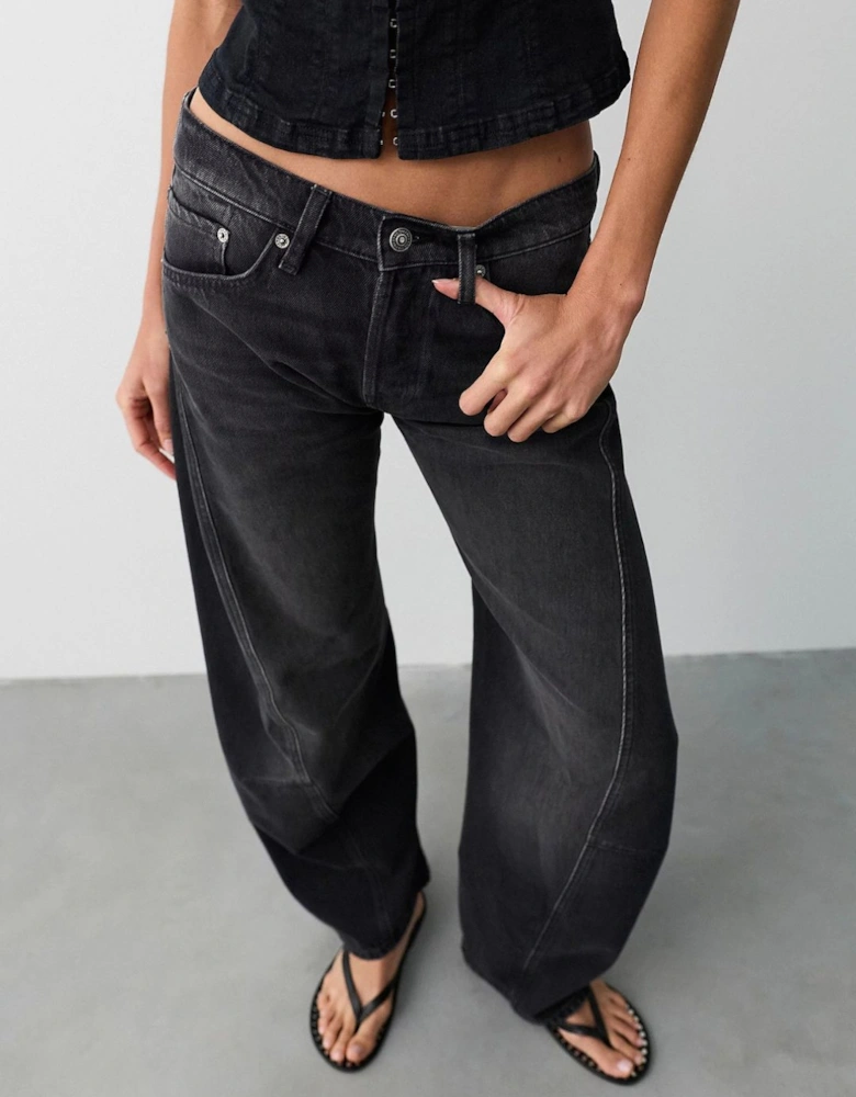The Free Fable Low-Rise Twisted Bowed Jeans