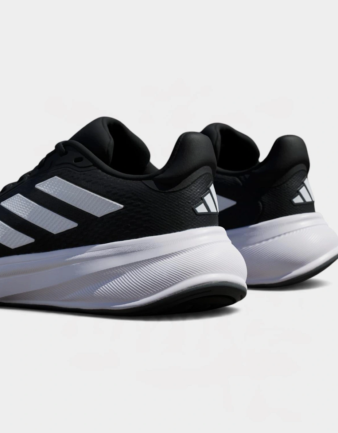 Response Super Core Black Cloud White