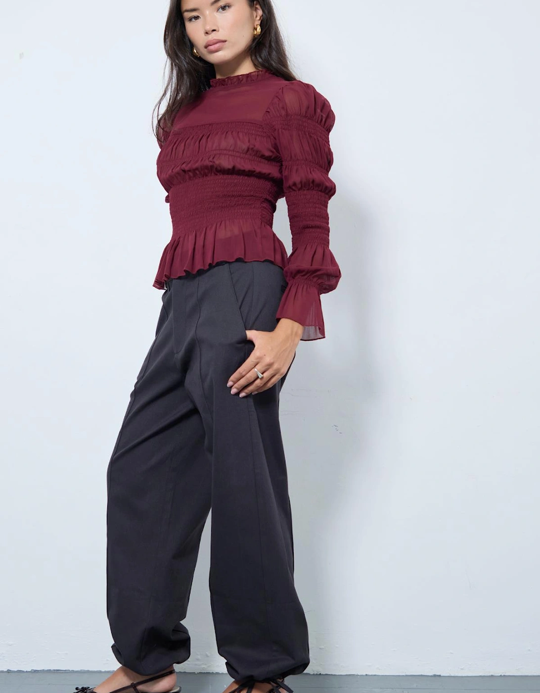 MIA BLOUSE
