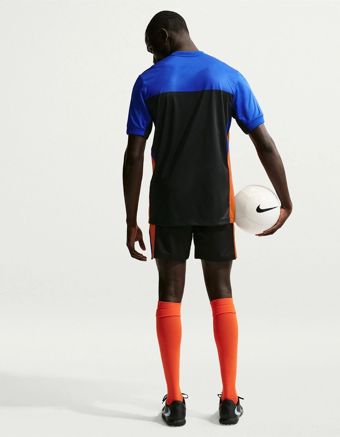 Inter Se Short