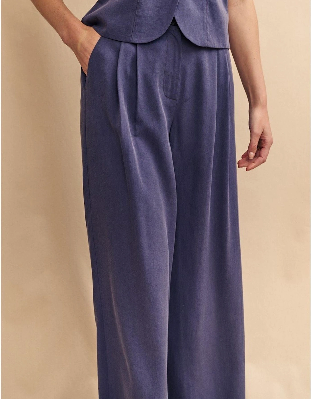 Solid Patterned Wide Leg Trousers