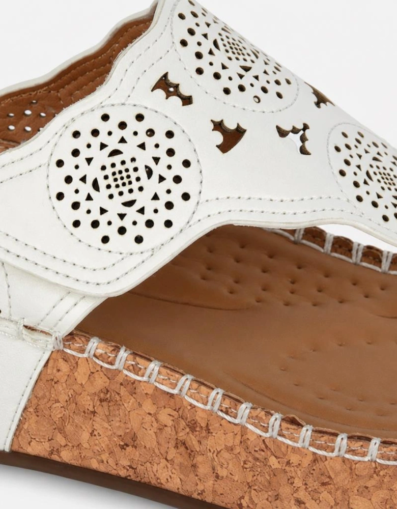 Cipriata CORINA Womens Toe-Post Sandals White