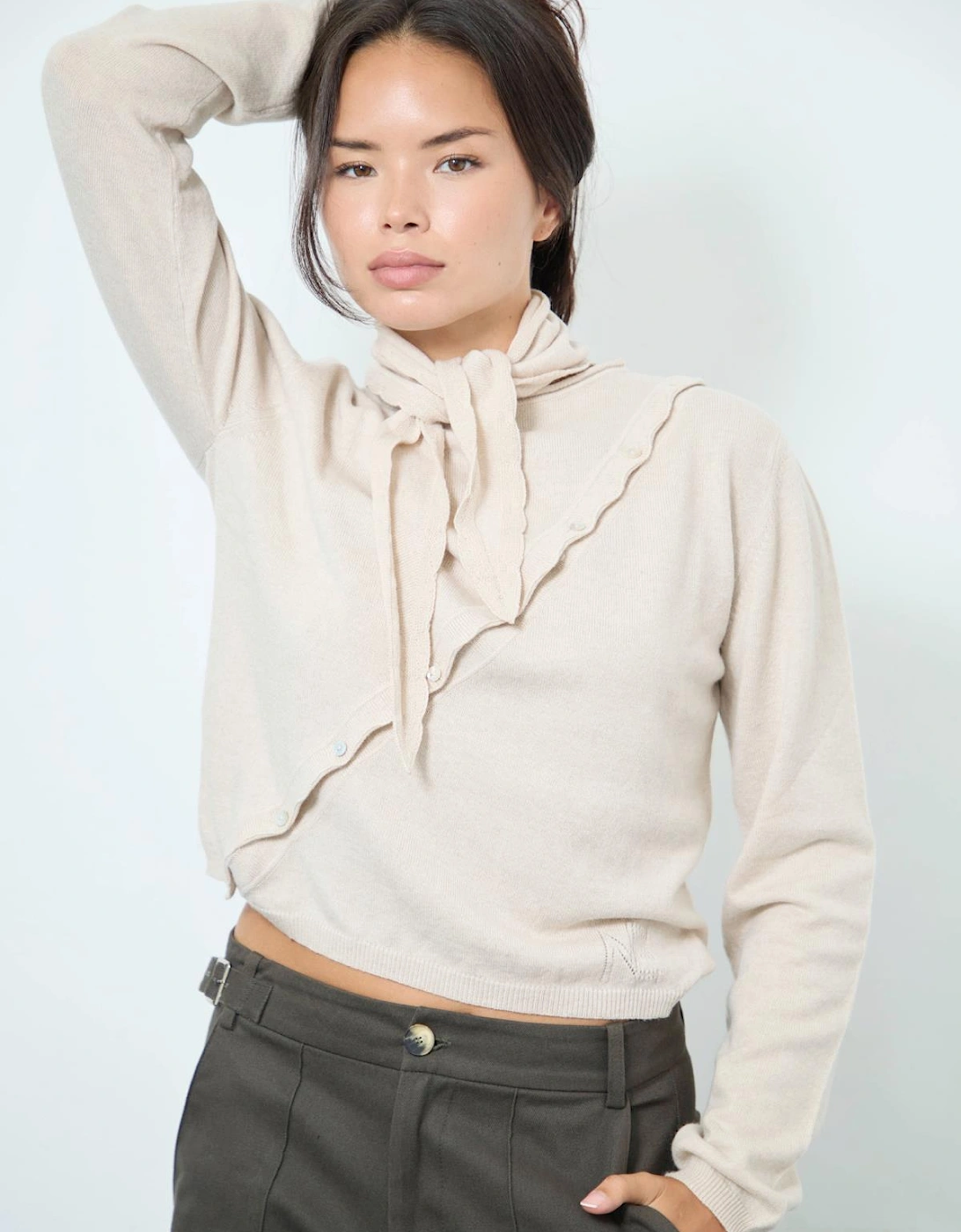 ALMA NECK SCARF