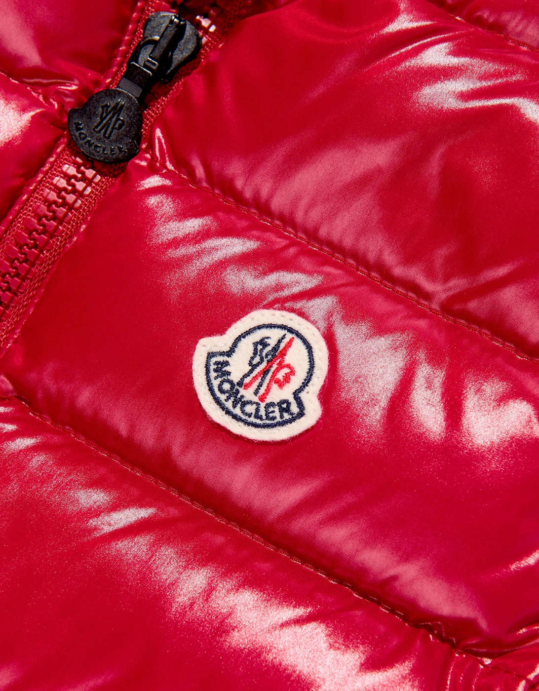 Moncler Enfant Girls Down Padded Ghany Gilet in Red
