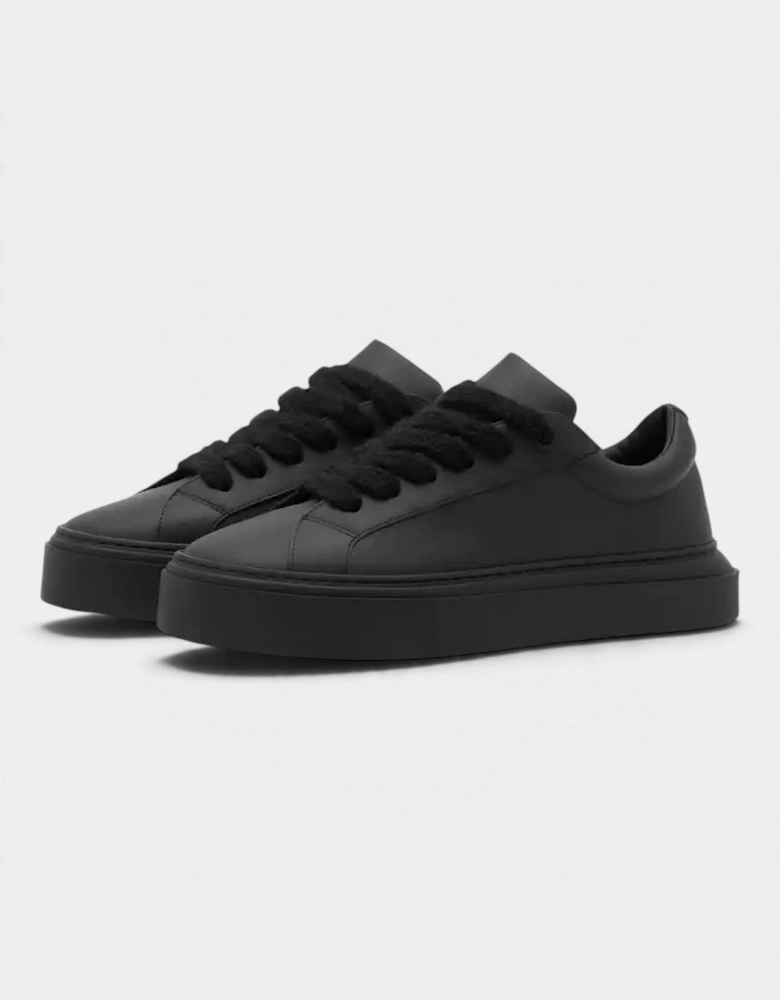 The Wilson Sneaker Triple Black