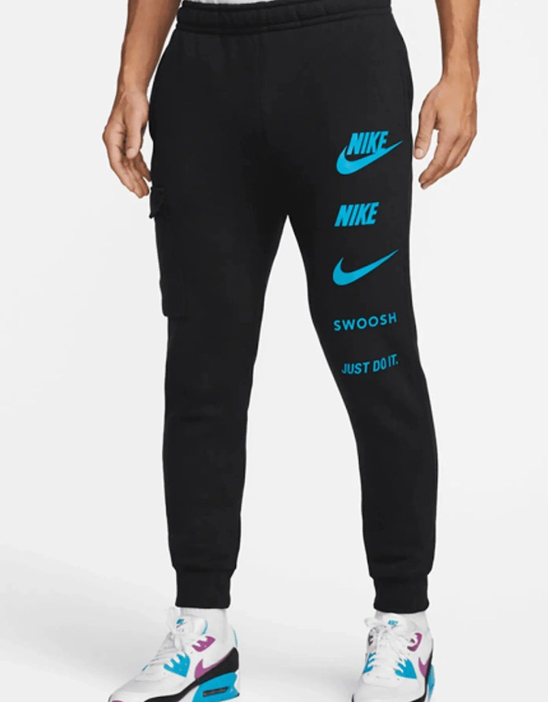 Nike Mens ClubFleece Standard Issue Crewneck Full Tracksuit Set in Black