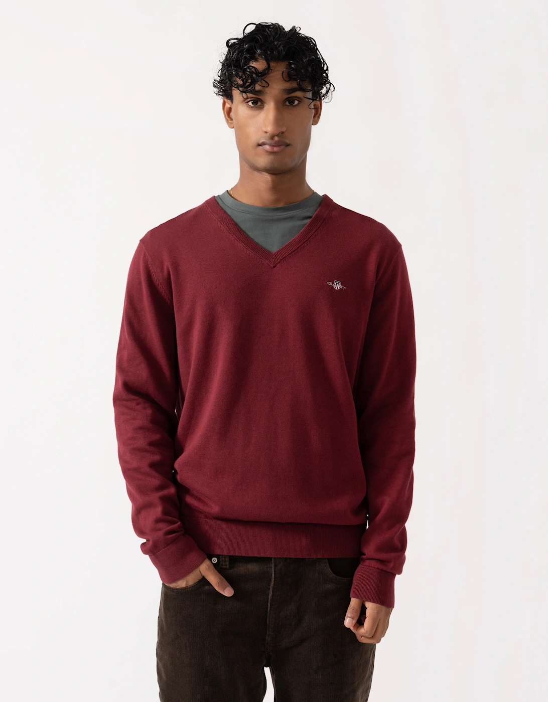 GANT Mens Classic Cotton Shield Logo V-Neck Jumper - 676 Deep Grape Wine