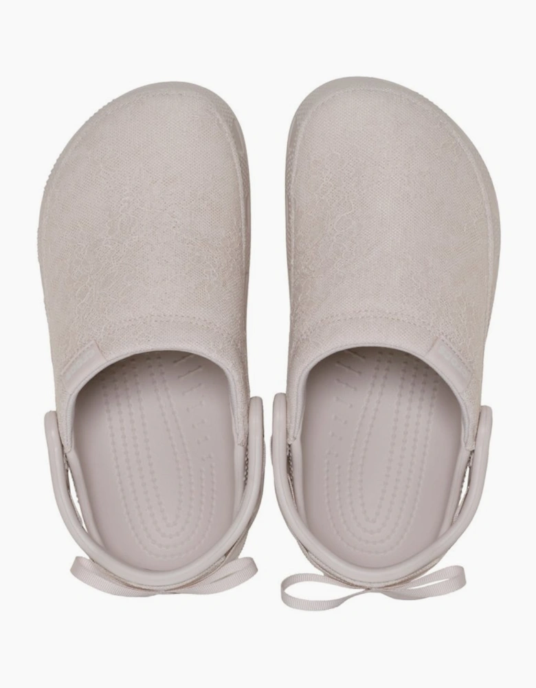 Crafted Lace Womens Clogs
