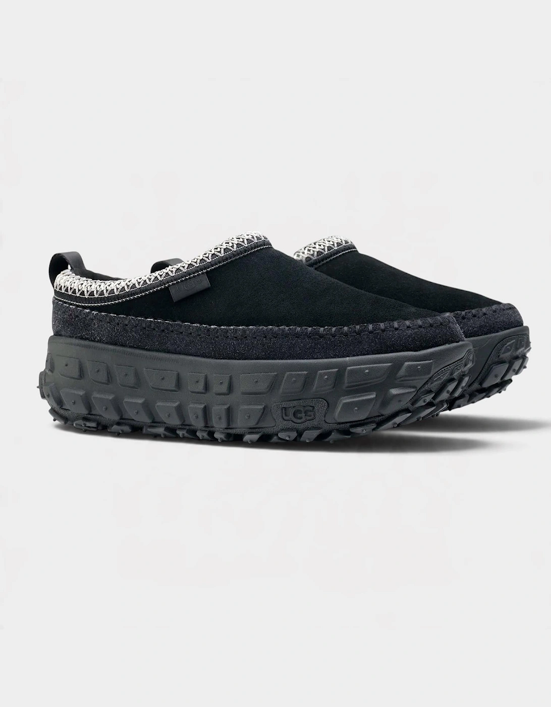 Venture Daze Black