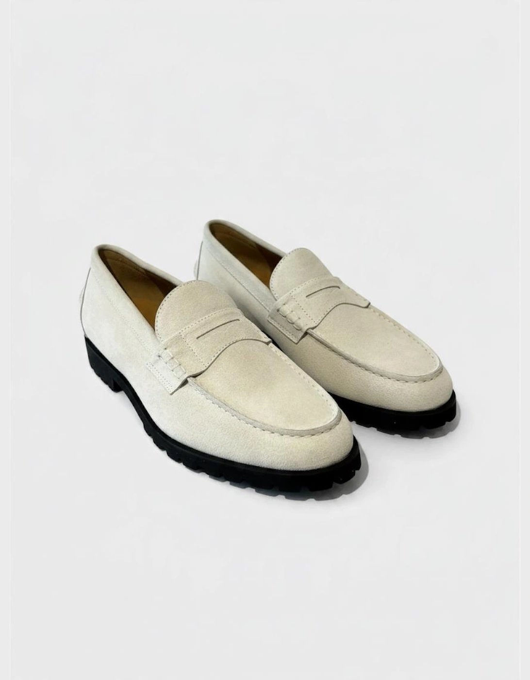 Country Suede Loafer Bone White