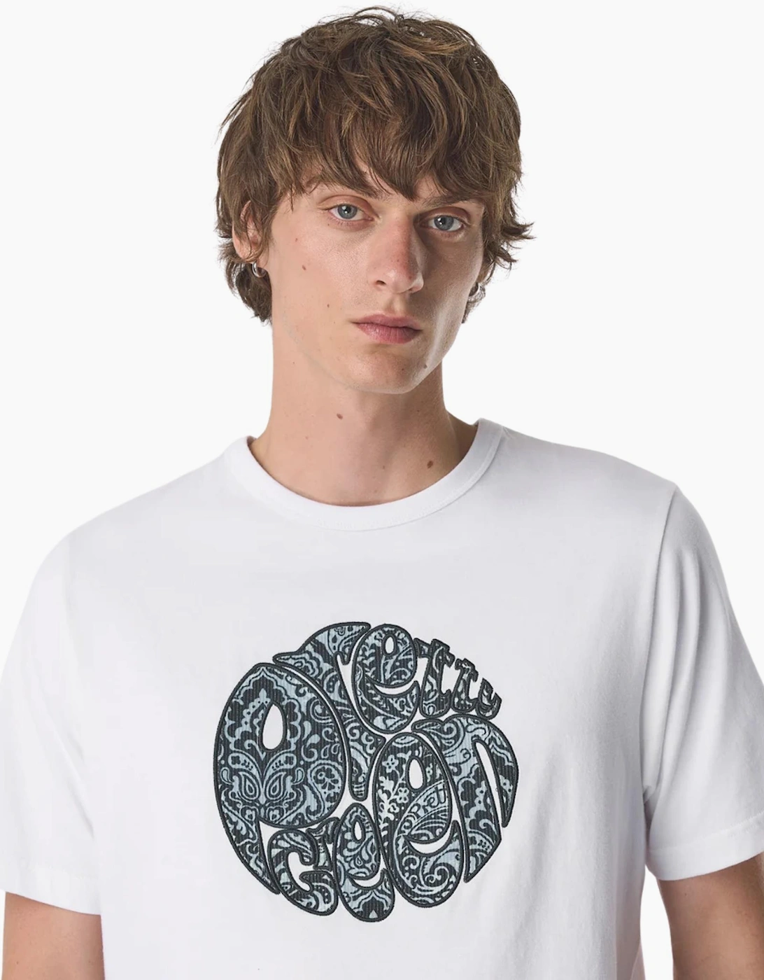 Pretty Green Rave On Paisley Logo White T-Shirt