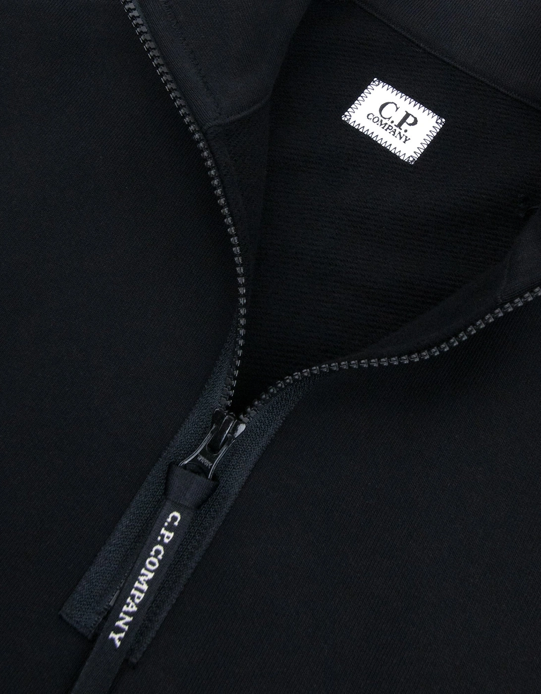 Cp Company Diagonal Raised Fleece Half Zip Lens Sweatshirt Black 999