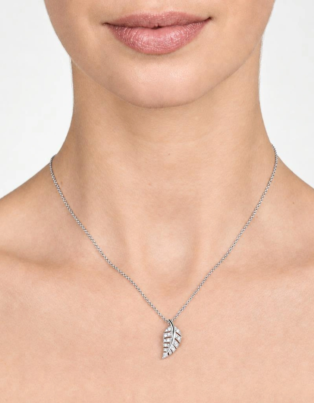 Leafy Silver Pendant