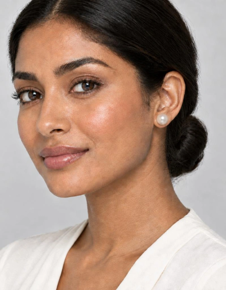 Mac 12 White Pearl Earrings