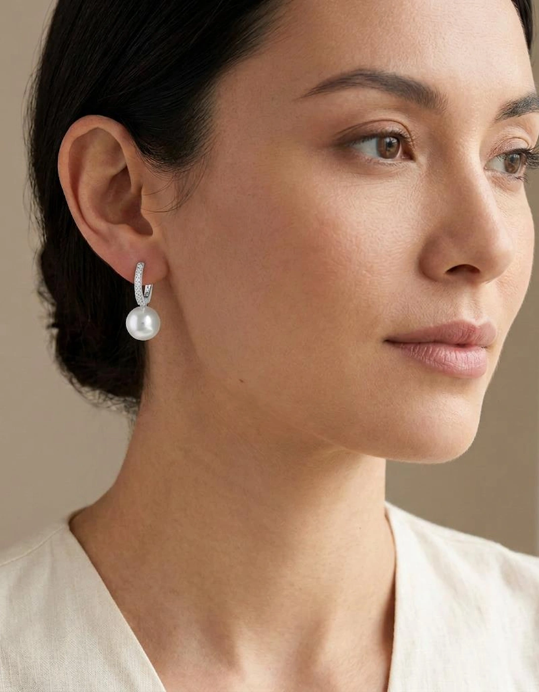 Persia 10mm Pearl Silver Hoop