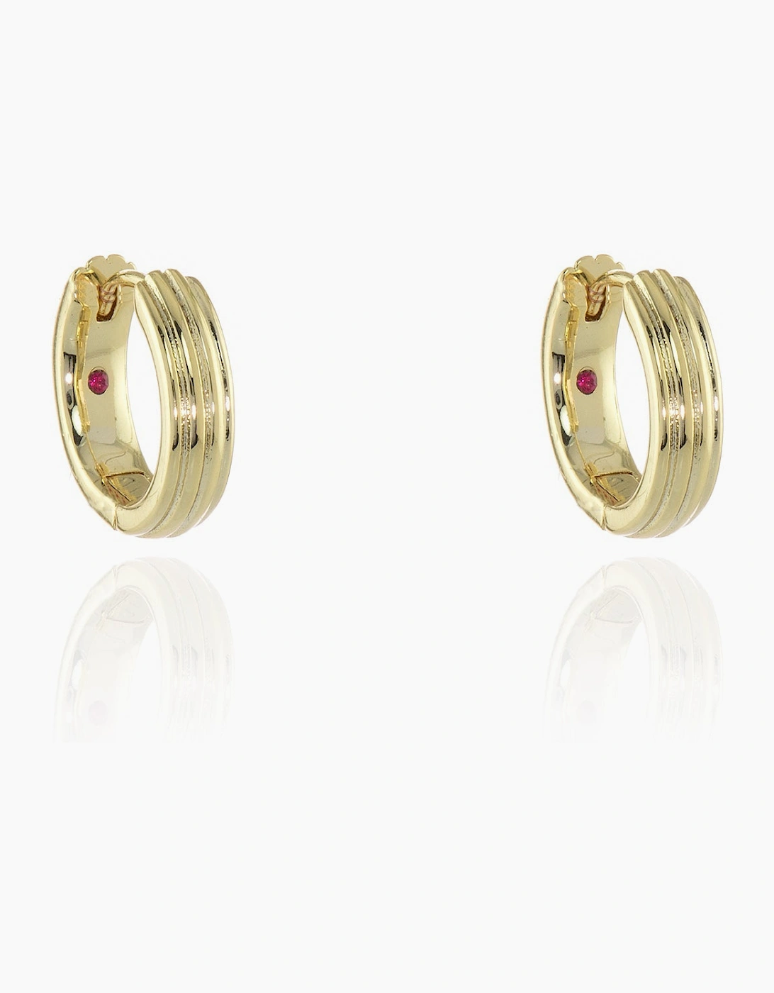 Rivas Huggie 14mm Gold Hoop