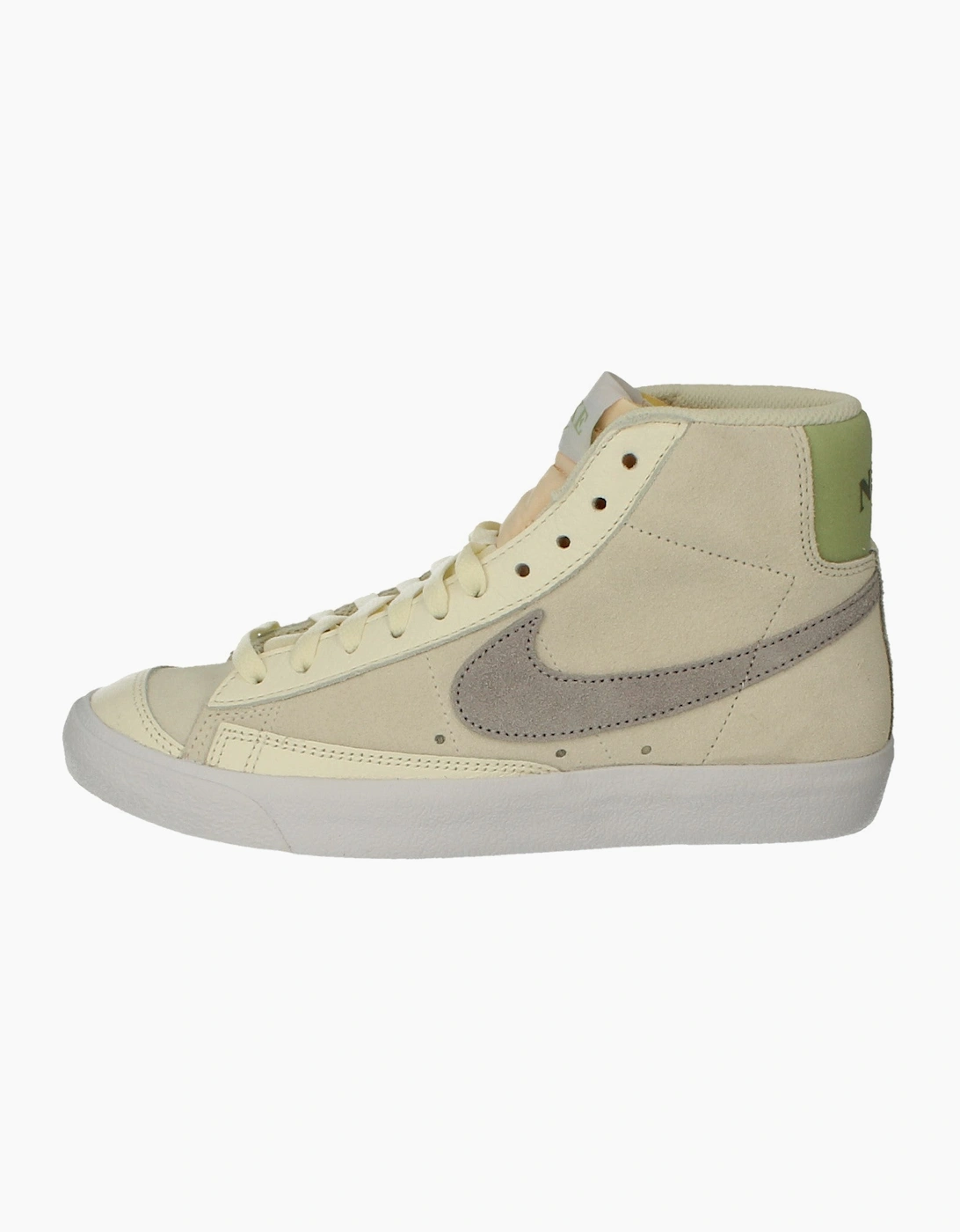 Nike Womens Blazer Mid 77 Trainers Fn7775 100