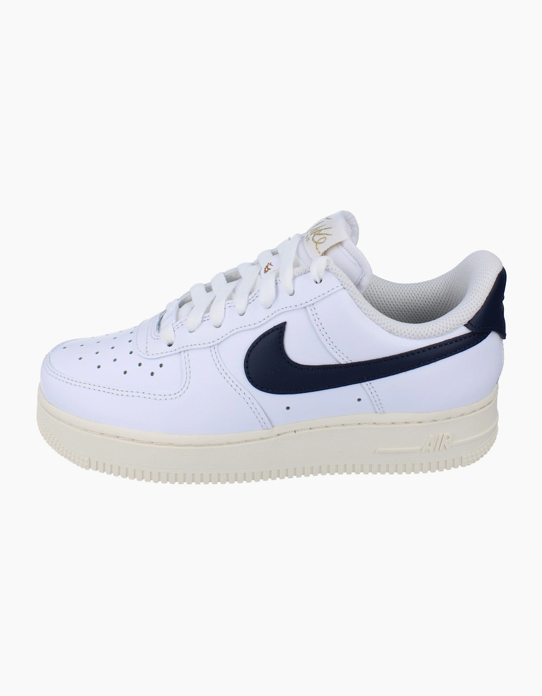 Nike Air Force 1 07 Flyease Womens Trainers HJ9122 100