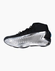 Core Black / Silver Metallic / Core Black